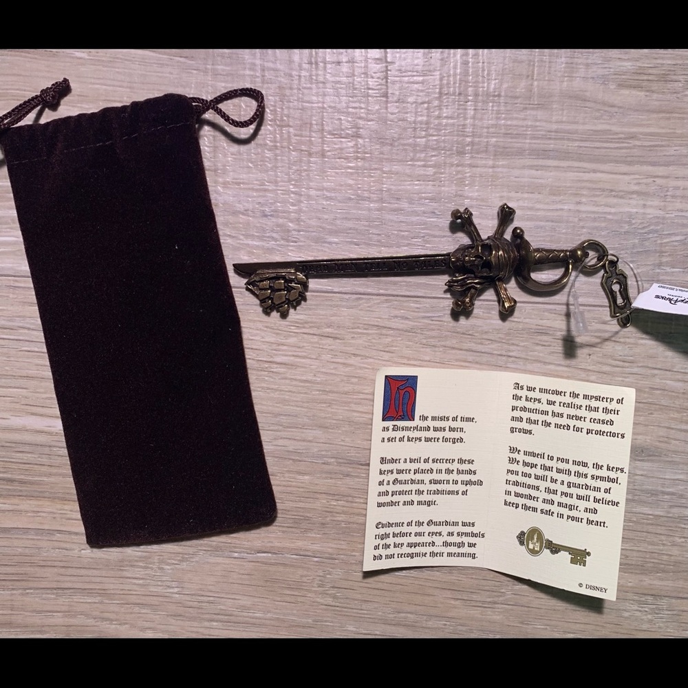 Pirates of the Caribbean Keychain